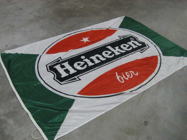 Reclamevlag Heineken (TE1060)
