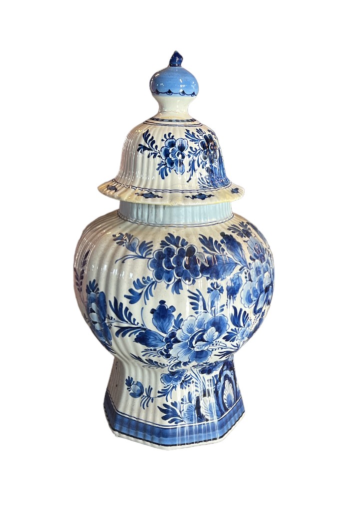 Pot met deksel (L513)